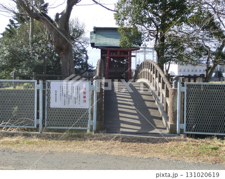 神奈川県中郡大磯町の厳島神社(弁天社) 神奈川県中郡大磯町の厳島神社(弁天社) 131020619
