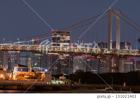 《東京都》東京ベイエリアの夜景・深夜 131021401