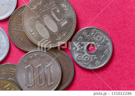 日本の小銭の背景 131022286