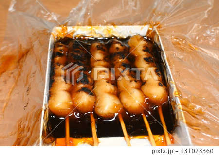 美味しそうなみたらし団子 美味しそうなみたらし団子 131023360