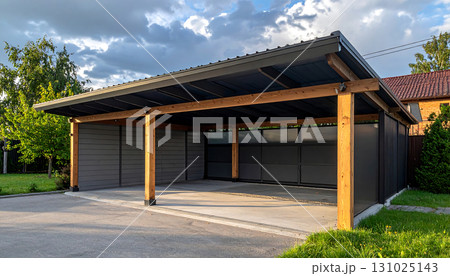 モダンデザインがおしゃれな大型カーポートの全景「AI生成画像」 131025143