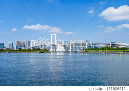 東京お台場からの都市風景 東京お台場からの都市風景 131026412