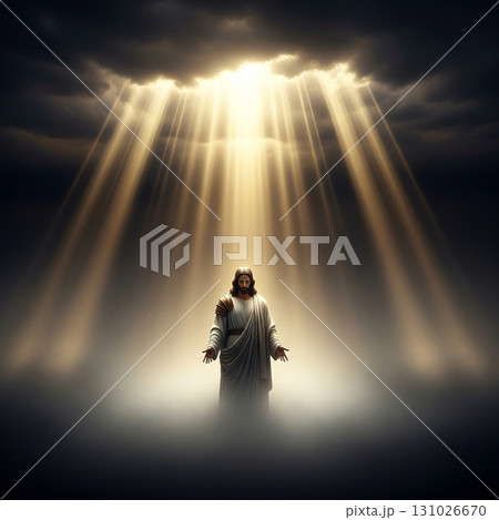 雲と光に包まれる幻想的な人物像 雲と光に包まれる幻想的な人物像 131026670