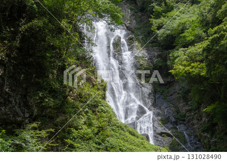 岡山県真庭市 日本滝百選 神庭の滝自然公園 岡山県真庭市 日本滝百選 神庭の滝自然公園 131028490