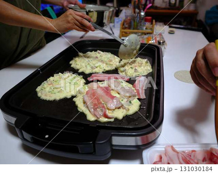 お好み焼き　料理　キッチン 131030184