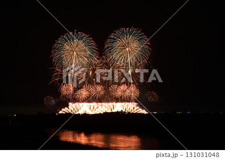 四大花火師の饗宴　＜利根川大花火大会2025＞ 131031048
