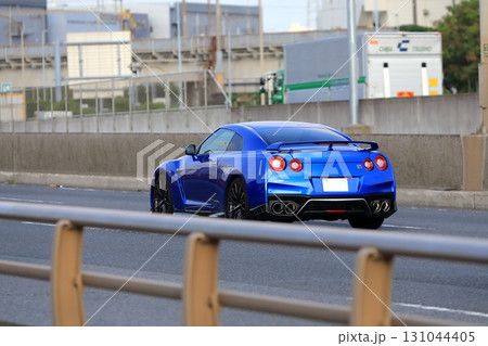 青い国産スポーツカー 青い国産スポーツカー 131044405