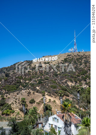 アメリカカリフォルニアのハリウッドサイン 131046204