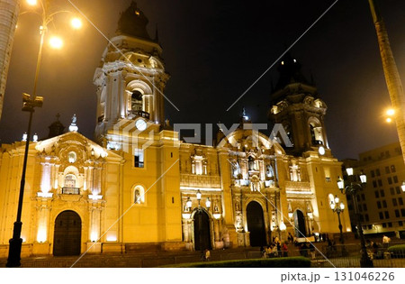 世界遺産　リマのカテドラル　ペルー　南米 131046226