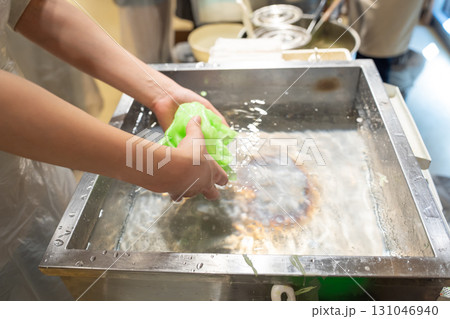 食品サンプル作り　体験　レタス 131046940