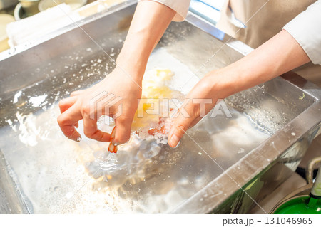 食品サンプル作り　体験　天ぷら 131046965