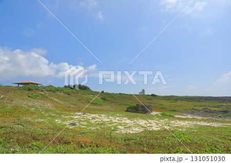 波照間島の日本最南端の広場の雄大な風景 131051030