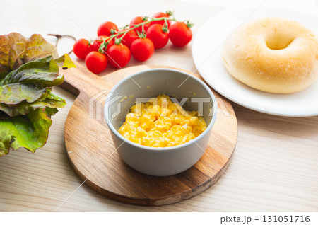 レンジで作るオムレツ 131051716