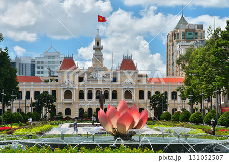 Ho Chi Minh City Hall 131052507