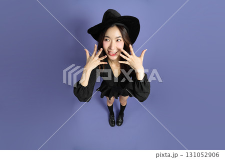 Halloween Woman 131052906