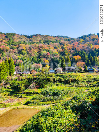 秋の田舎風景 131053271