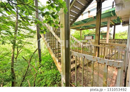 撤去解体が決まった 表六甲山線 ロープウェイ駅「天狗岩駅」乗り換え地点 撤去解体が決まった 表六甲山線 ロープウェイ駅「天狗岩駅」乗り換え地点 131053492