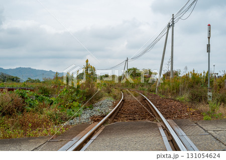 まっすぐな線路 131054624