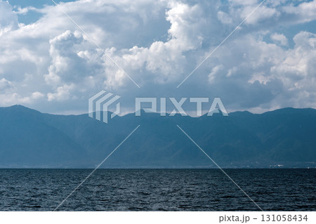 比良の稜線と入道雲 比良の稜線と入道雲 131058434