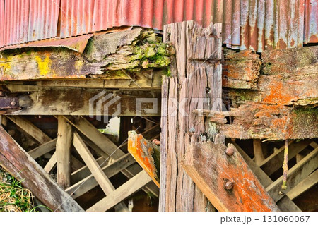 Old Wharf Building Foundations 131060067