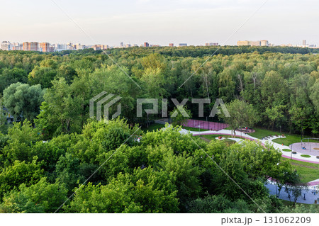 above view of green city park in summer twilight 131062209