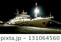 夜の港に停泊する愛知丸 131064560