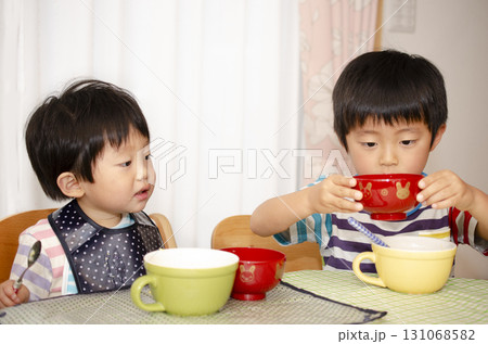 子供 子供 131068582