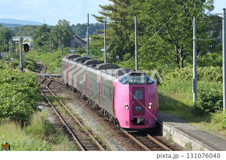 美深駅へ到着したキハ261系はまなす編成特急サロベツ　はまなす編成　特急サロベツ 131076048