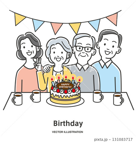 母の誕生日を祝う家族 131083717