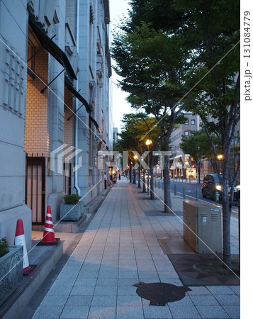 夕方の神戸 131084779