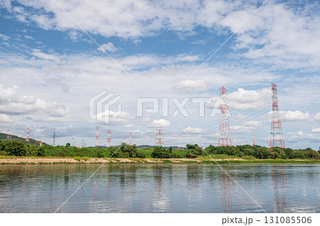淀川風景　左岸枚方市側から右岸高槻市側の眺め　大阪府 131085506