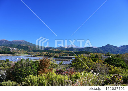 自然豊かな霧島の山の景色 131087301