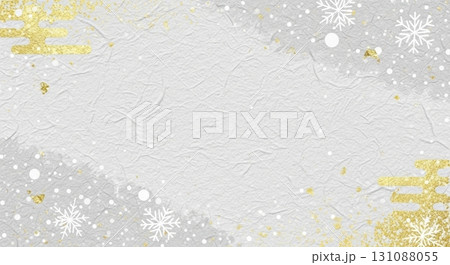 金箔と雪の結晶が舞う和紙テクスチャ背景｜冬イベントや年賀状向け 131088055