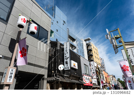 天神通り商店街　東京都調布市布田 131096682