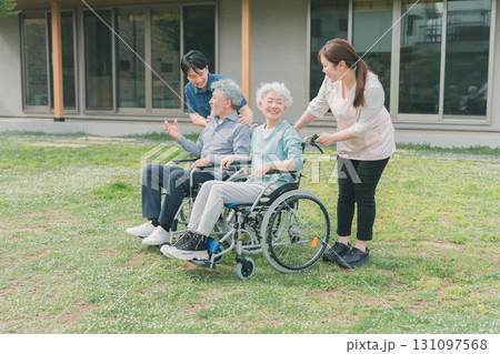 介護 介護 131097568