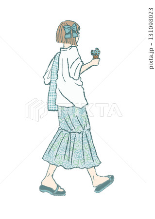 夏の後ろ姿の女性のイラスト 131098023