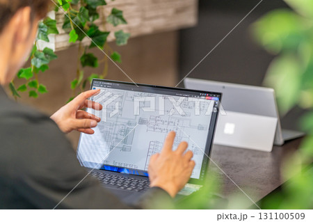 半導体回路図　設計　2人 131100509