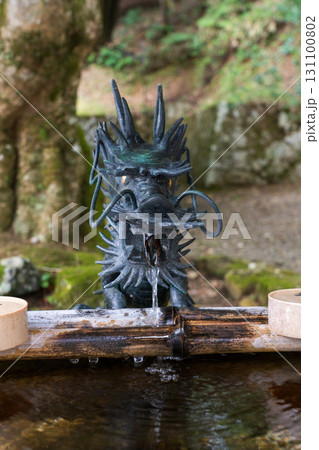 延暦寺にある手水舎 延暦寺にある手水舎 131100802