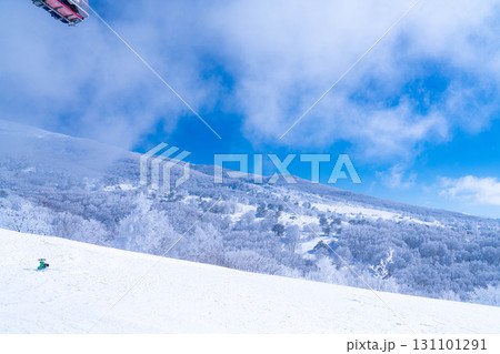【冬素材】白銀の霧氷の風景【長野県】 131101291