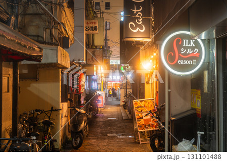 《埼玉県》大宮駅前・飲み屋街 《埼玉県》大宮駅前・飲み屋街 131101488