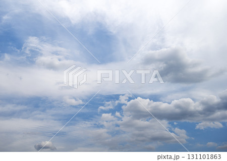 秋の空 青空 空 晴れ 9月 素材 秋の空 青空 空 晴れ 9月 素材 131101863