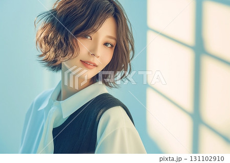 ヘアサロンで撮影する美しい女性・ヘアスタイル・ファッション 131102910