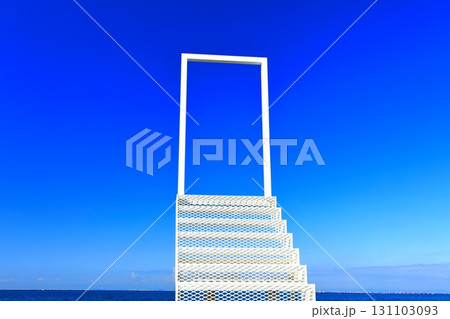 【兵庫県】快晴の淡路テラス(幸せの階段) 【兵庫県】快晴の淡路テラス(幸せの階段) 131103093