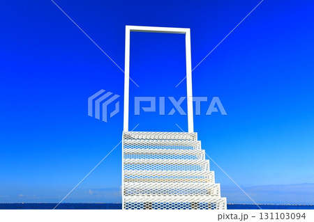 【兵庫県】快晴の淡路テラス（幸せの階段） 131103094