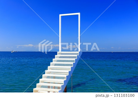 【兵庫県】快晴の淡路テラス（幸せの階段） 131103100