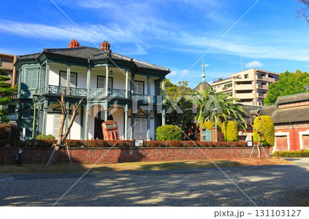 【兵庫県】晴天の相楽園（旧ハッサム住宅） 131103127