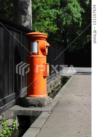 秋田　仙北　丸ポストのある風景（角館重伝建地区） 131107634