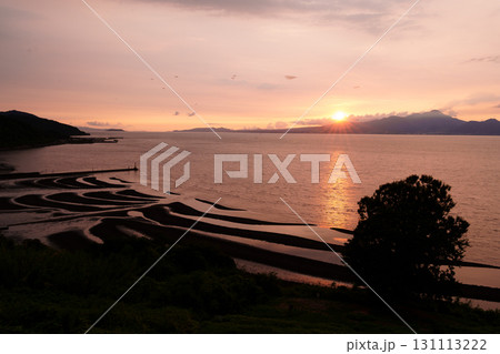 熊本県宇土市　御輿来海岸　夕日 131113222