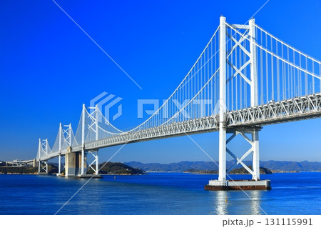 【香川県】快晴の瀬戸大橋（瀬戸大橋記念公園） 131115991