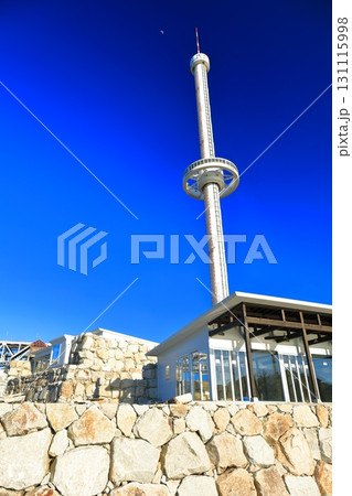 【香川県】快晴の瀬戸大橋タワー（瀬戸大橋記念公園） 131115998